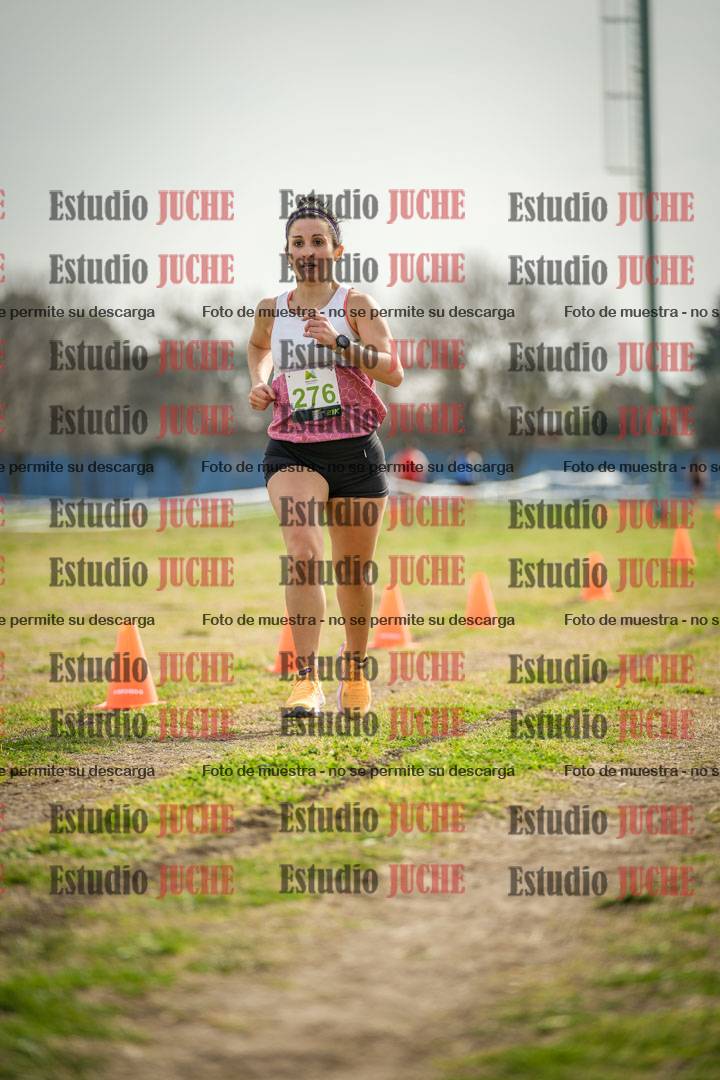 Fotos de la llegada del cross de 4000 m - mujeres