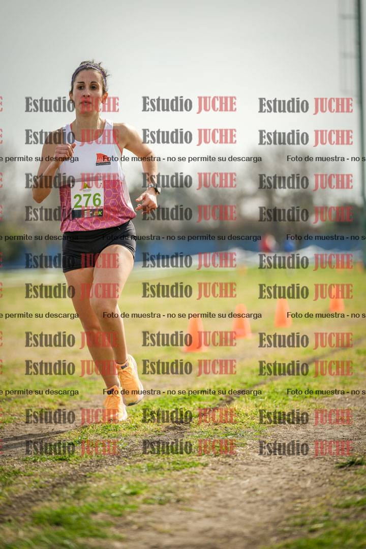 Fotos de la llegada del cross de 4000 m - mujeres