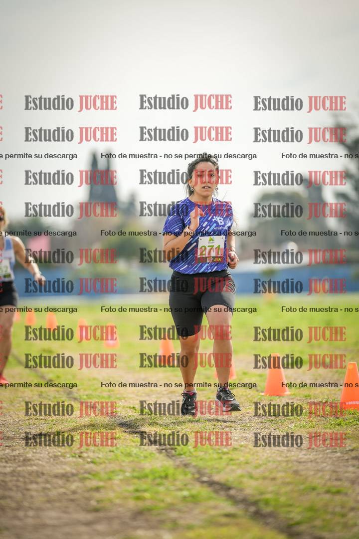 Fotos de la llegada del cross de 4000 m - mujeres