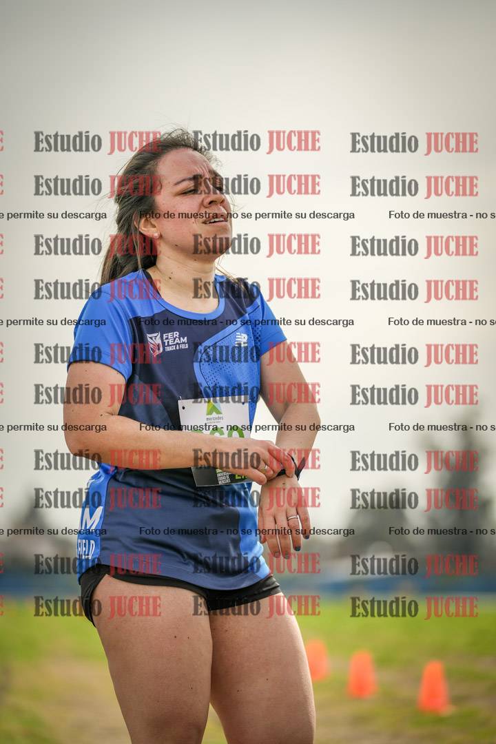 Fotos de la llegada del cross de 4000 m - mujeres