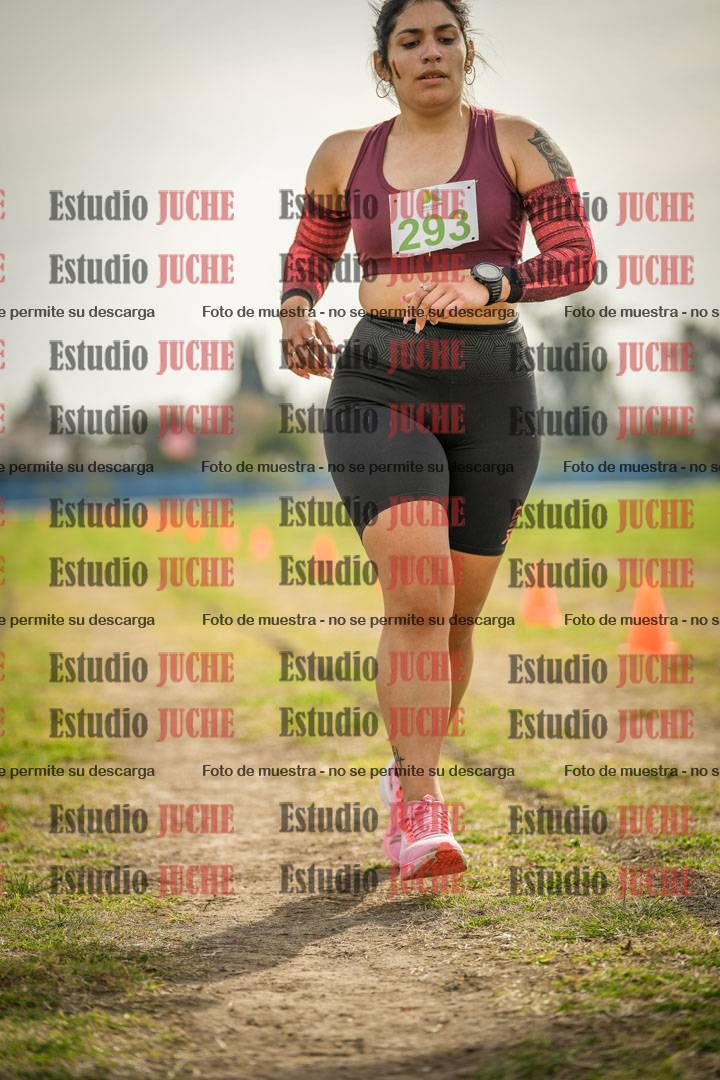 Fotos de la llegada del cross de 4000 m - mujeres