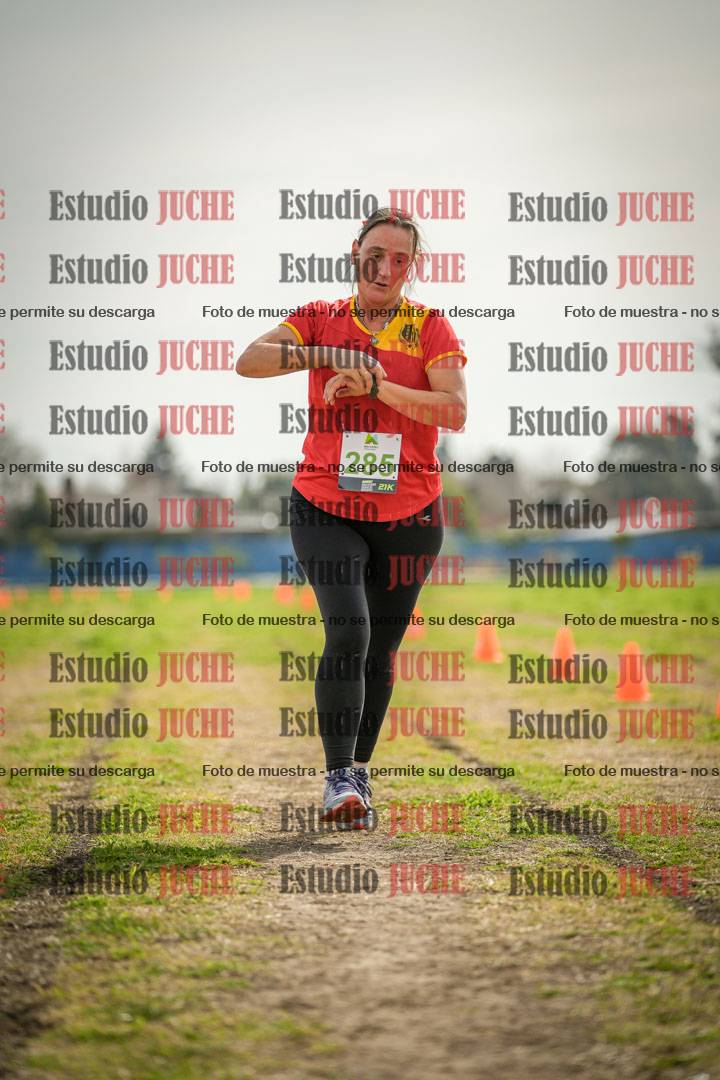 Fotos de la llegada del cross de 4000 m - mujeres