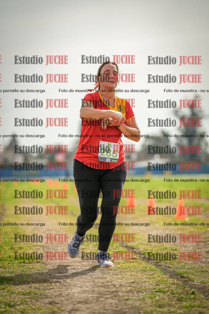 Fotos de la llegada del cross de 4000 m - mujeres