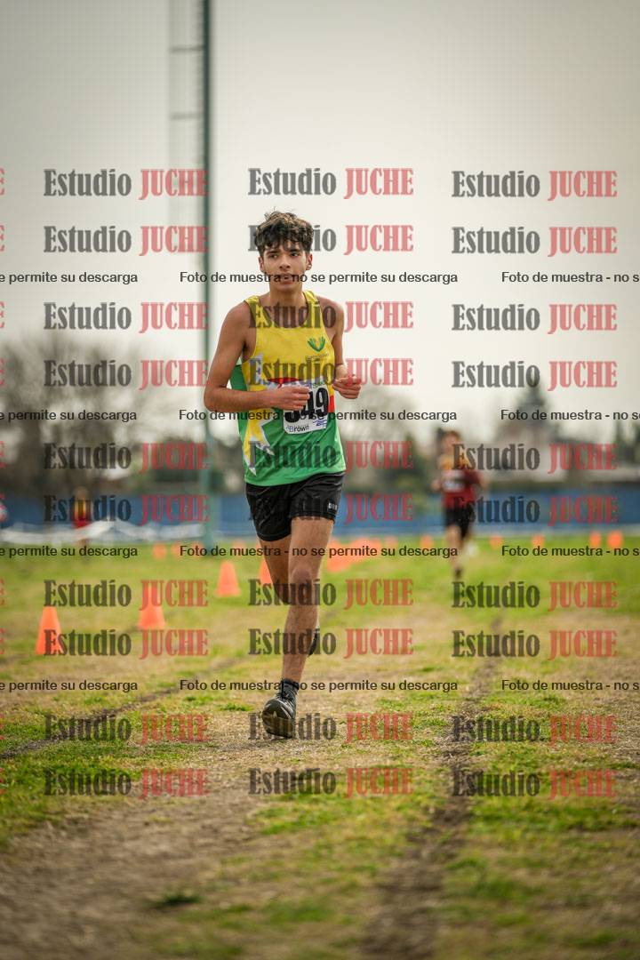 Fotos de la llegada del cross de 2000 m