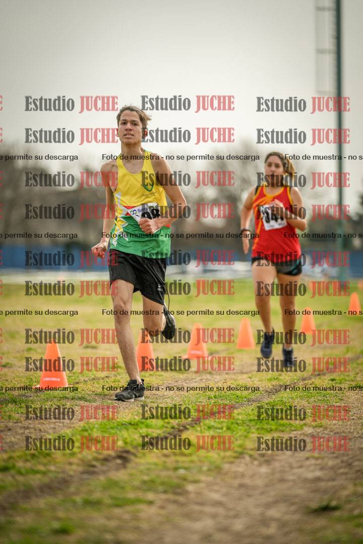 Fotos de la llegada del cross de 2000 m