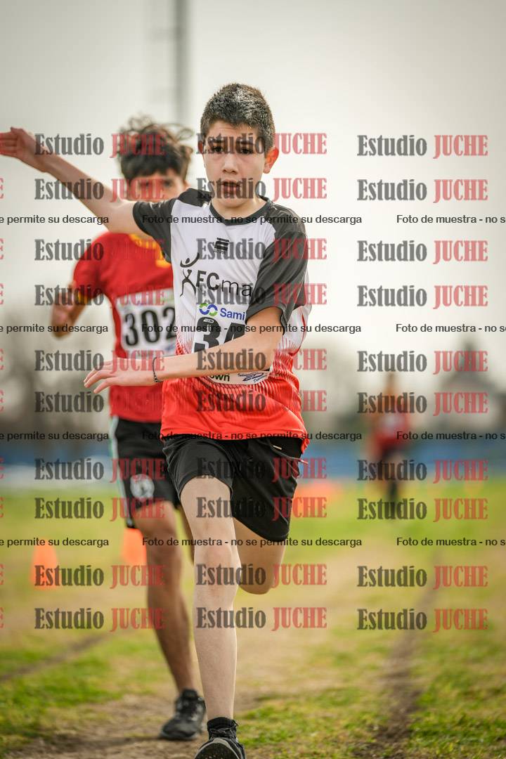 Fotos de la llegada del cross de 2000 m