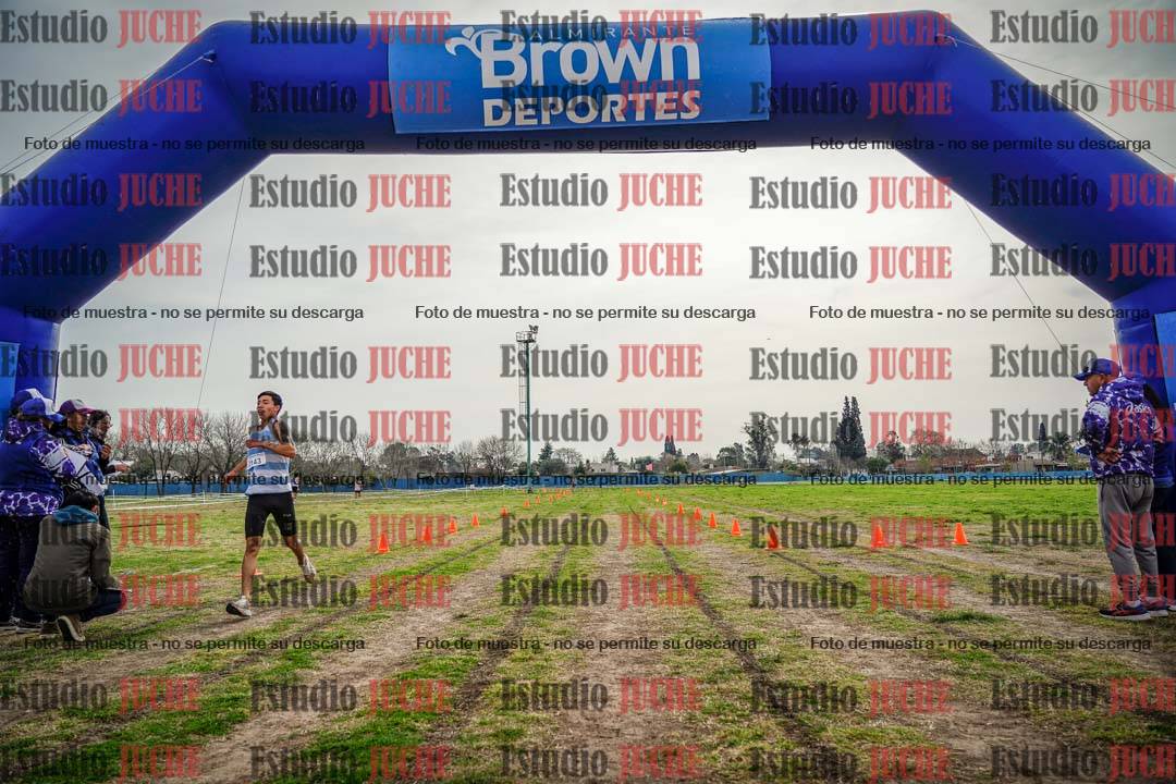 Fotos de la llegada del cross de 3000 m
