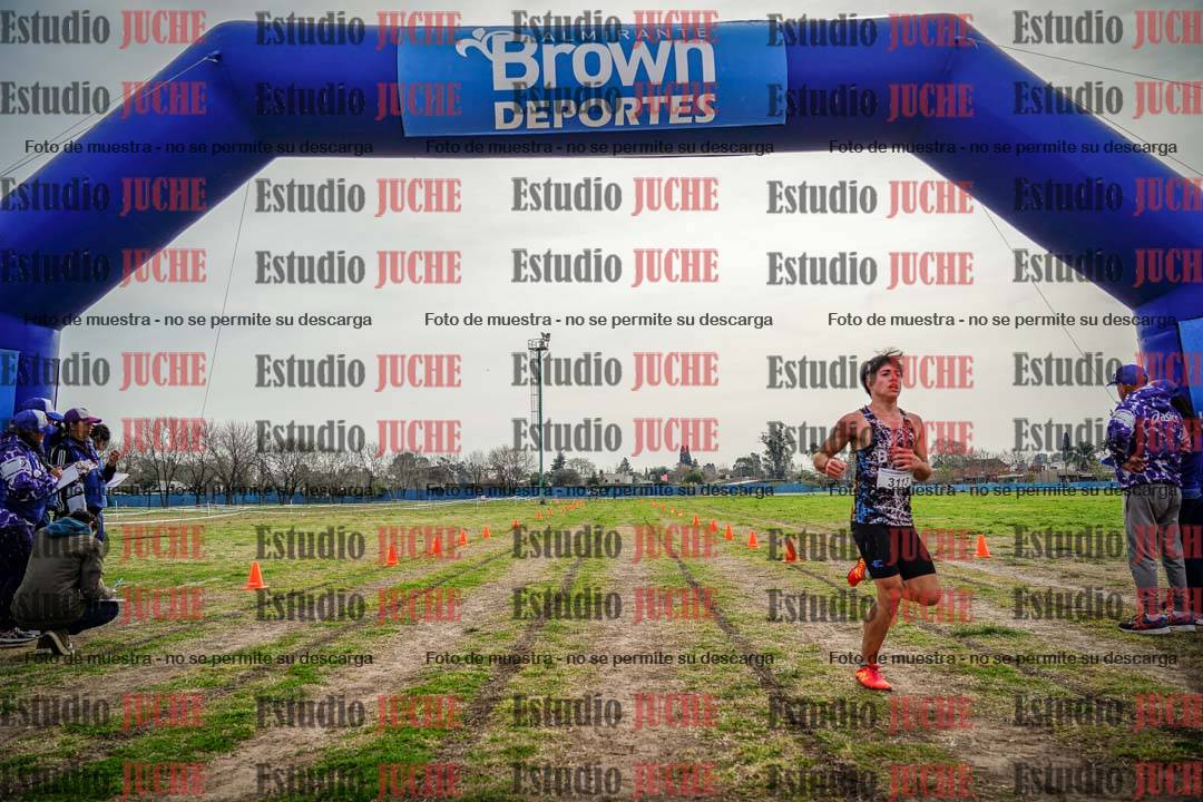 Fotos de la llegada del cross de 3000 m