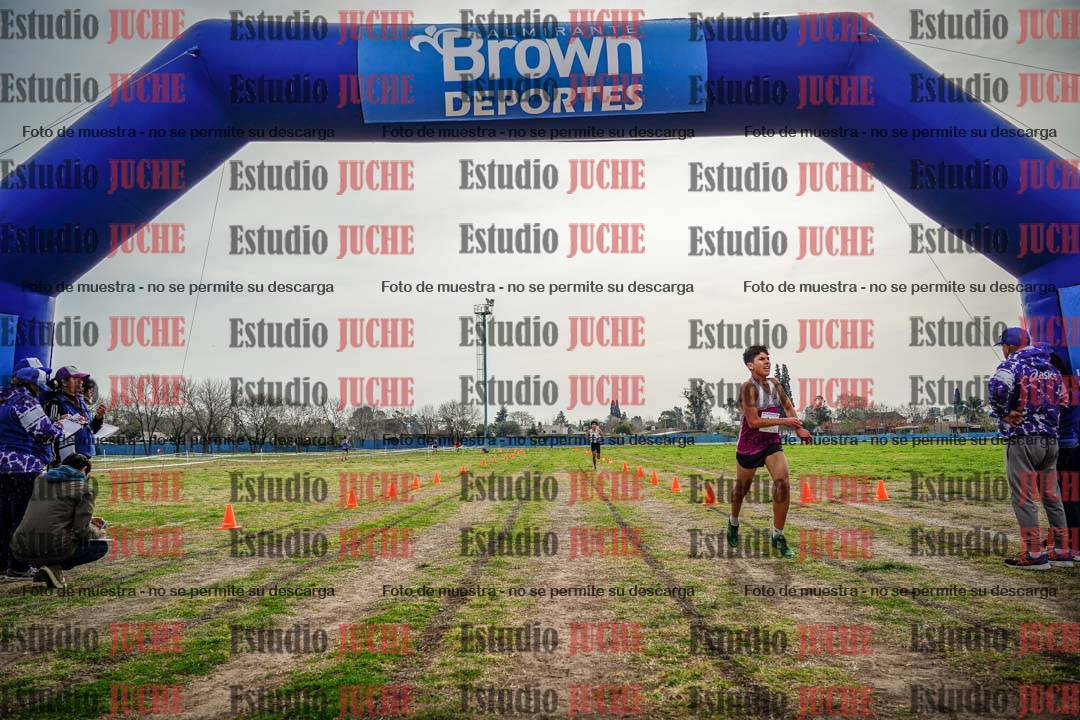 Fotos de la llegada del cross de 3000 m