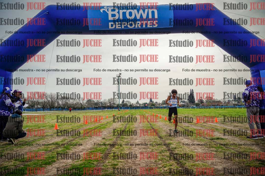 Fotos de la llegada del cross de 3000 m