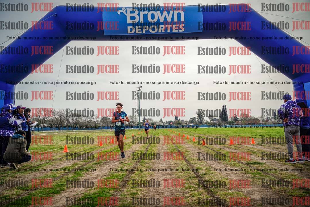 Fotos de la llegada del cross de 3000 m