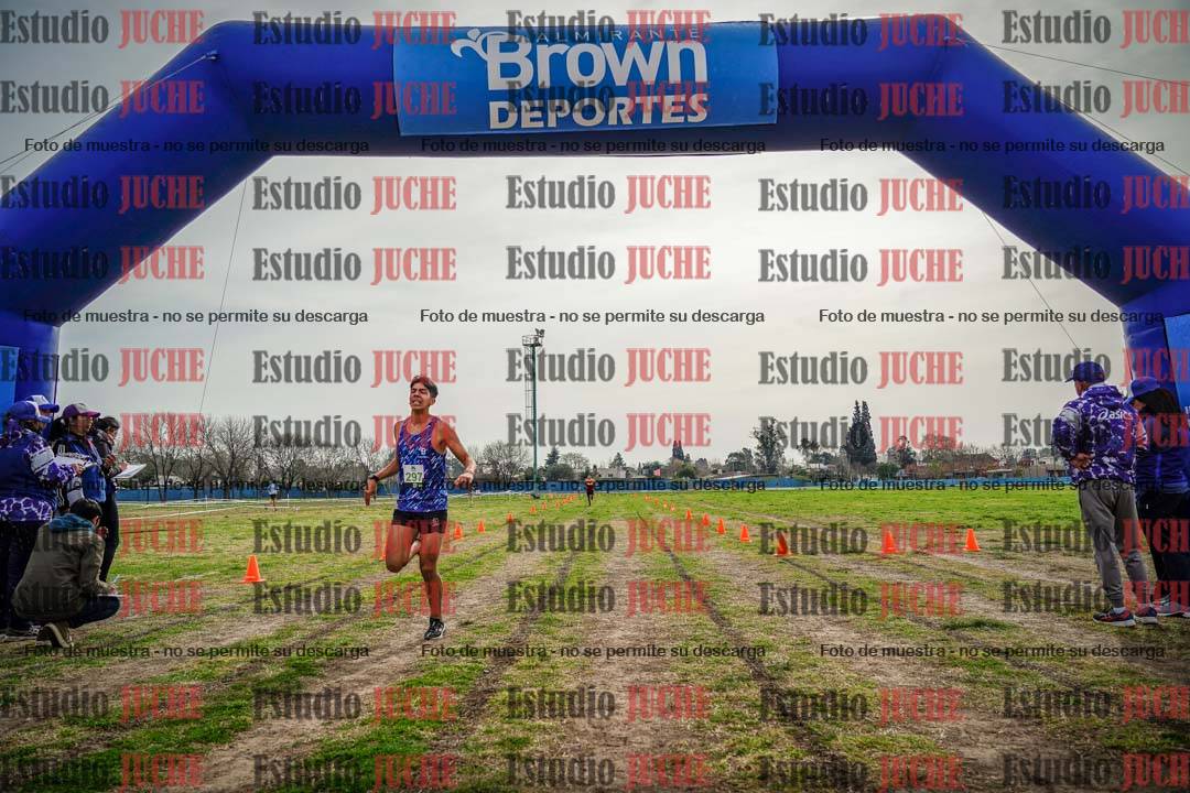 Fotos de la llegada del cross de 3000 m