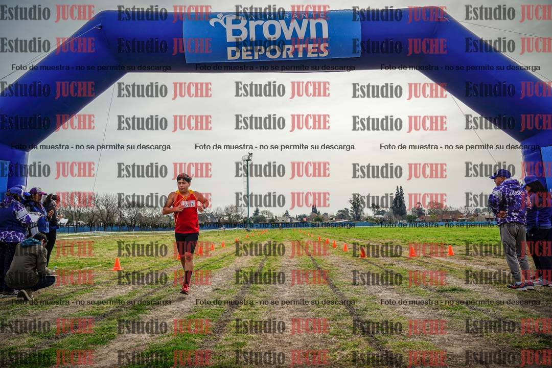 Fotos de la llegada del cross de 3000 m