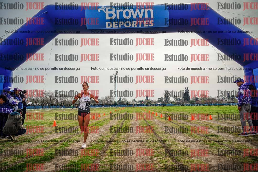 Fotos de la llegada del cross de 3000 m