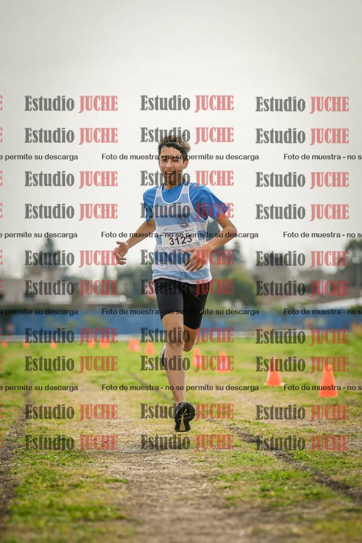 Fotos de la llegada del cross de 3000 m