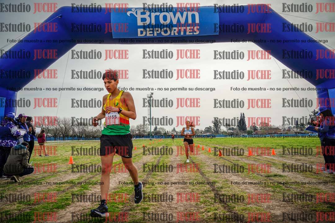 Fotos de la llegada del cross de 3000 m