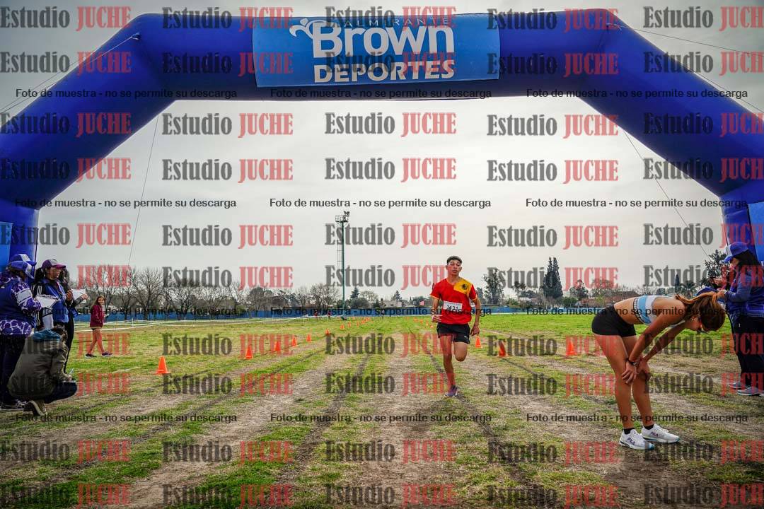 Fotos de la llegada del cross de 3000 m