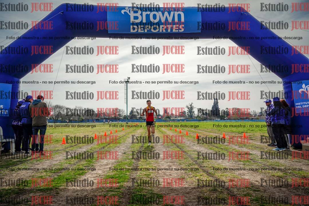 Fotos de la llegada del cross de 6000 m