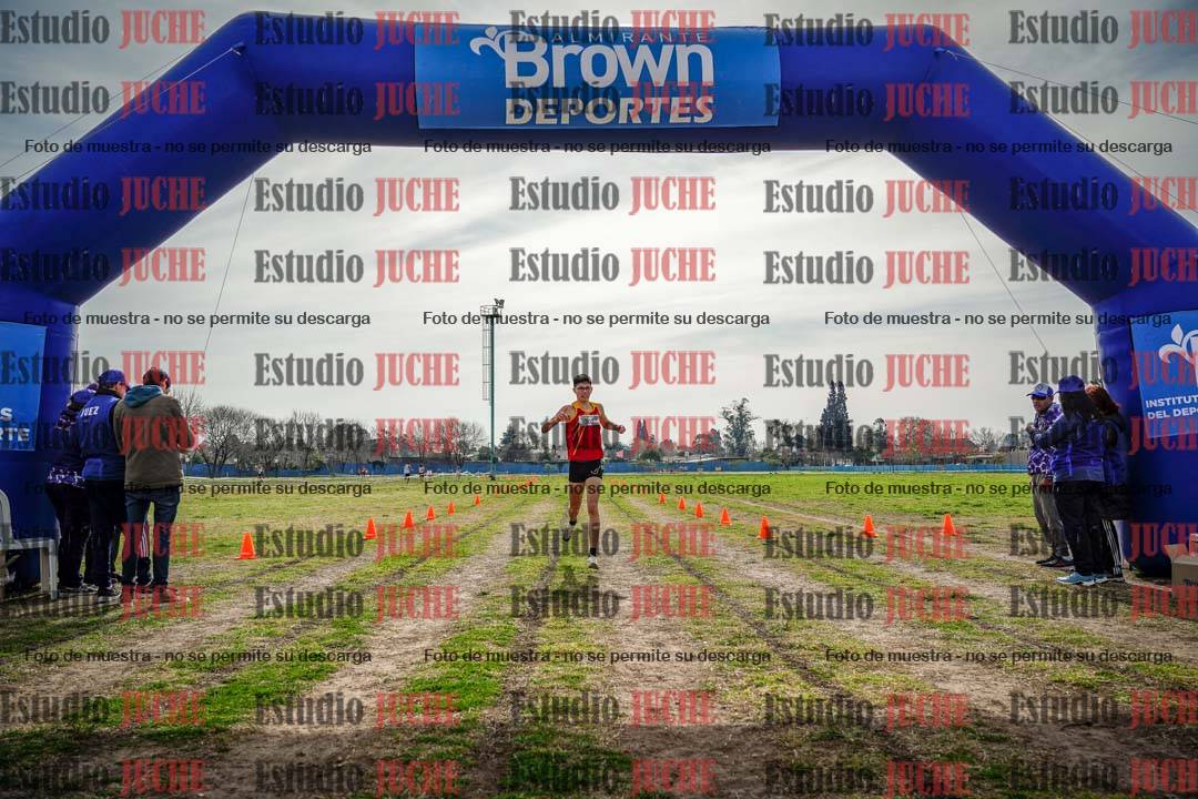 Fotos de la llegada del cross de 6000 m