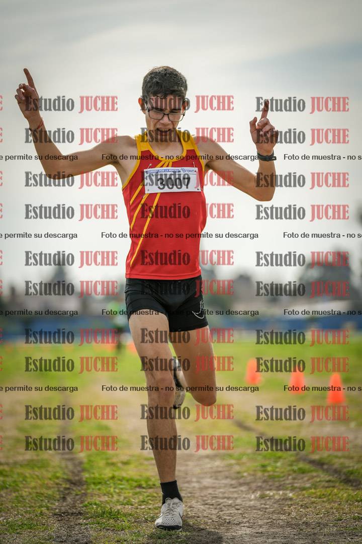 Fotos de la llegada del cross de 6000 m
