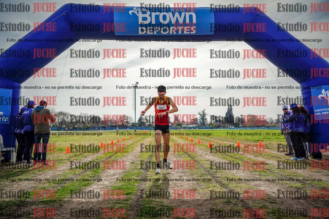 Fotos de la llegada del cross de 6000 m
