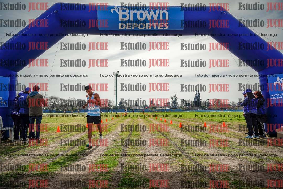 Fotos de la llegada del cross de 6000 m