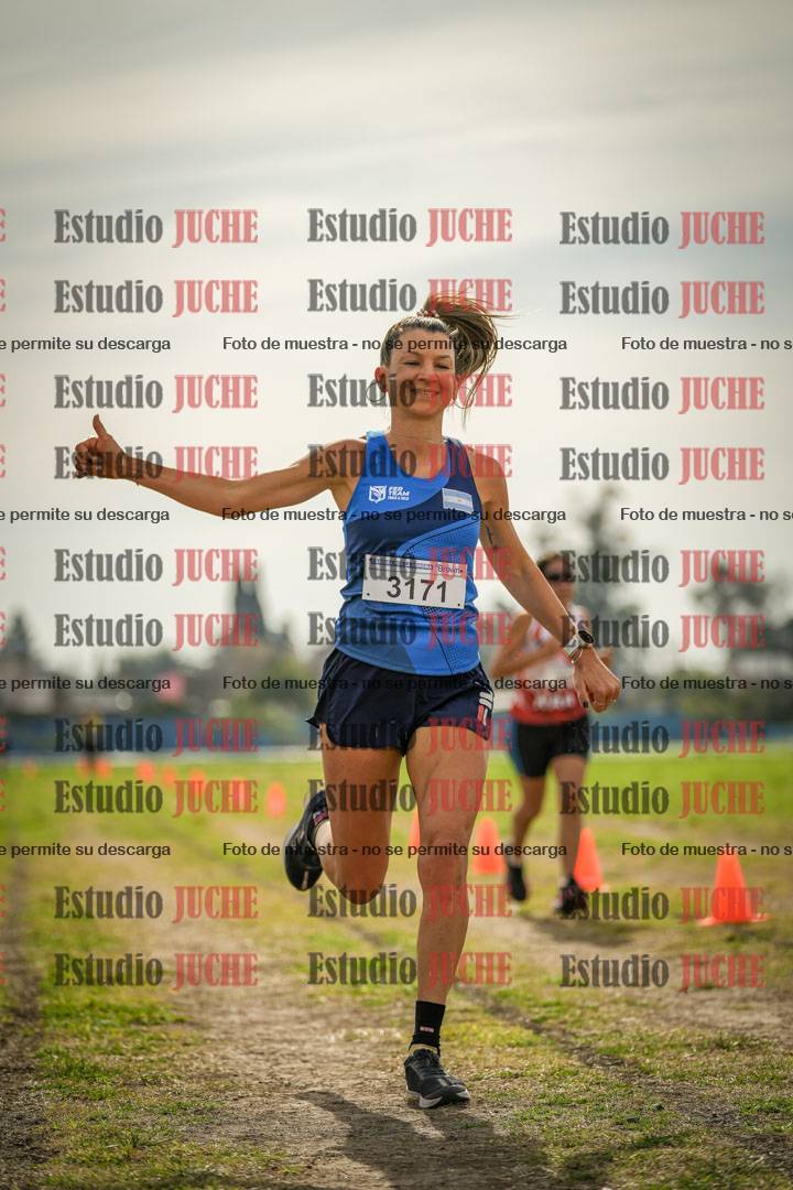 Fotos de la llegada del cross de 6000 m