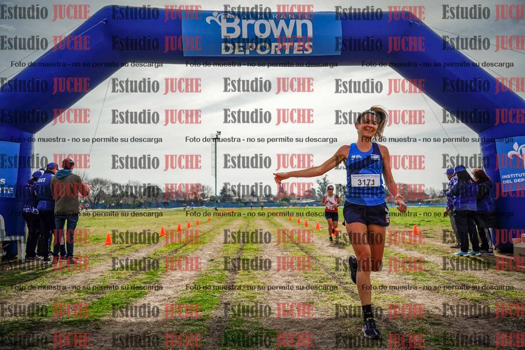 Fotos de la llegada del cross de 6000 m