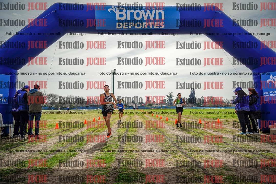 Fotos de la llegada del cross de 6000 m