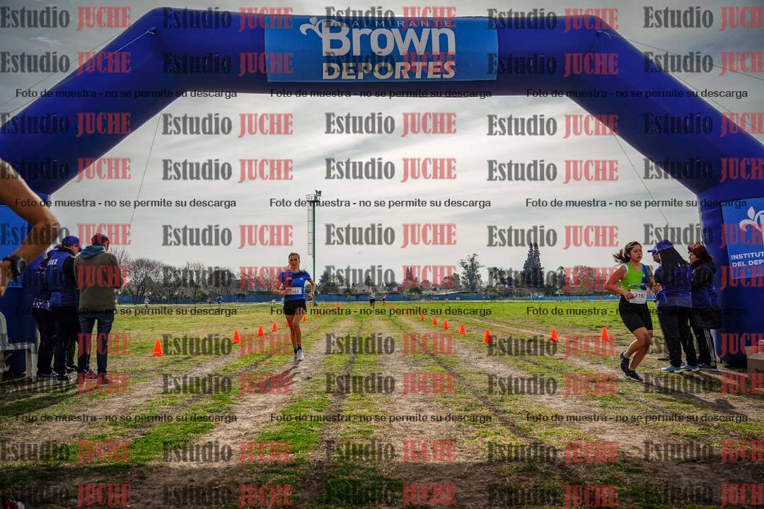 Fotos de la llegada del cross de 6000 m