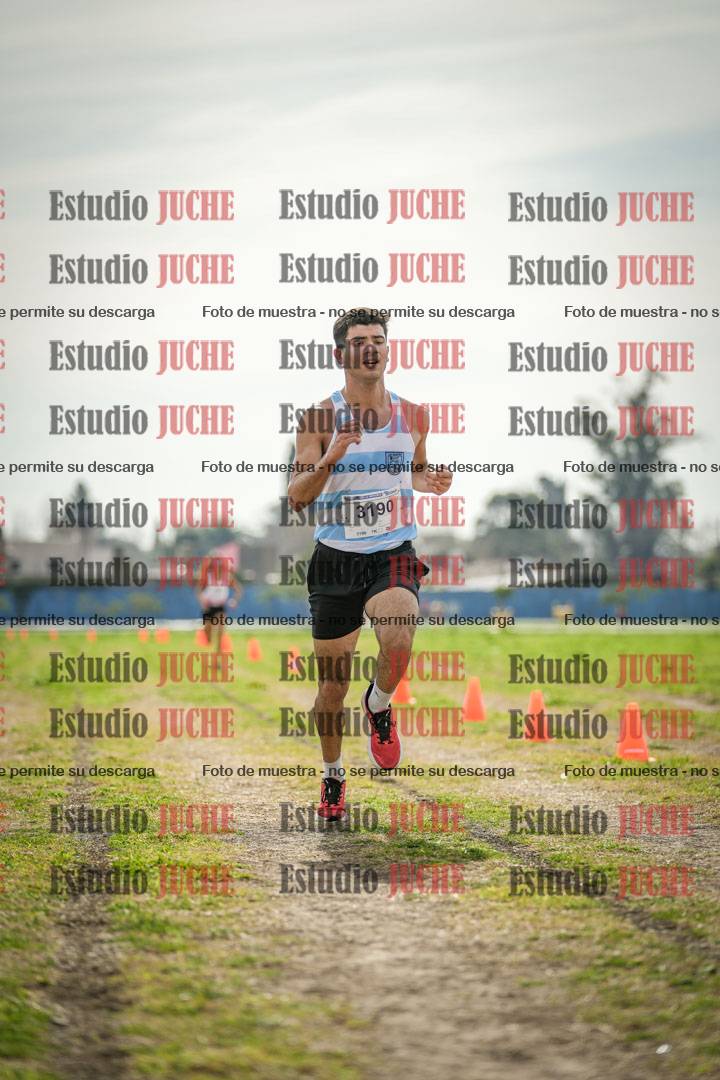 Fotos de la llegada del cross de 6000 m