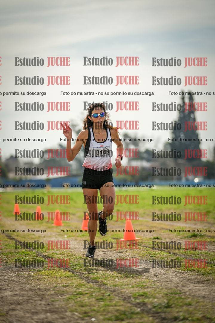 Fotos de la llegada del cross de 6000 m