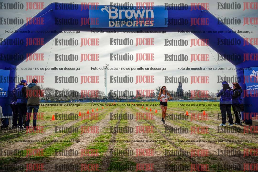 Fotos de la llegada del cross de 6000 m