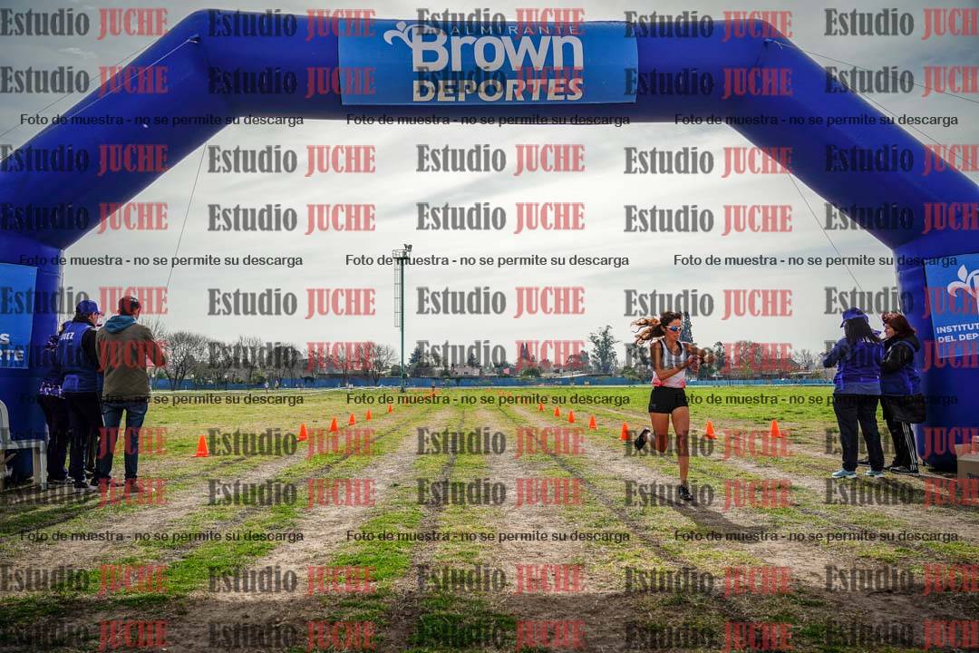 Fotos de la llegada del cross de 6000 m