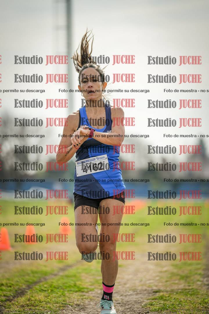 Fotos de la llegada del cross de 6000 m