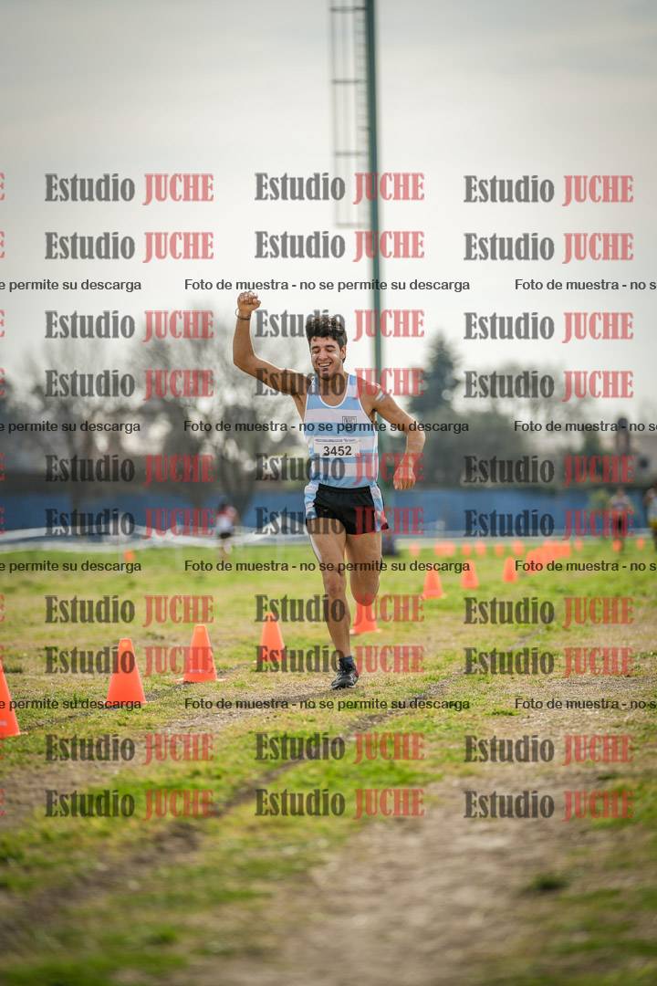 Fotos de la llegada del cross de 6000 m