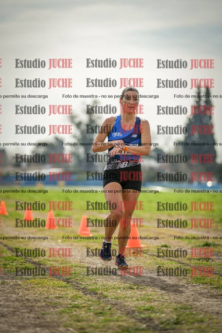 Fotos de la llegada del cross de 6000 m