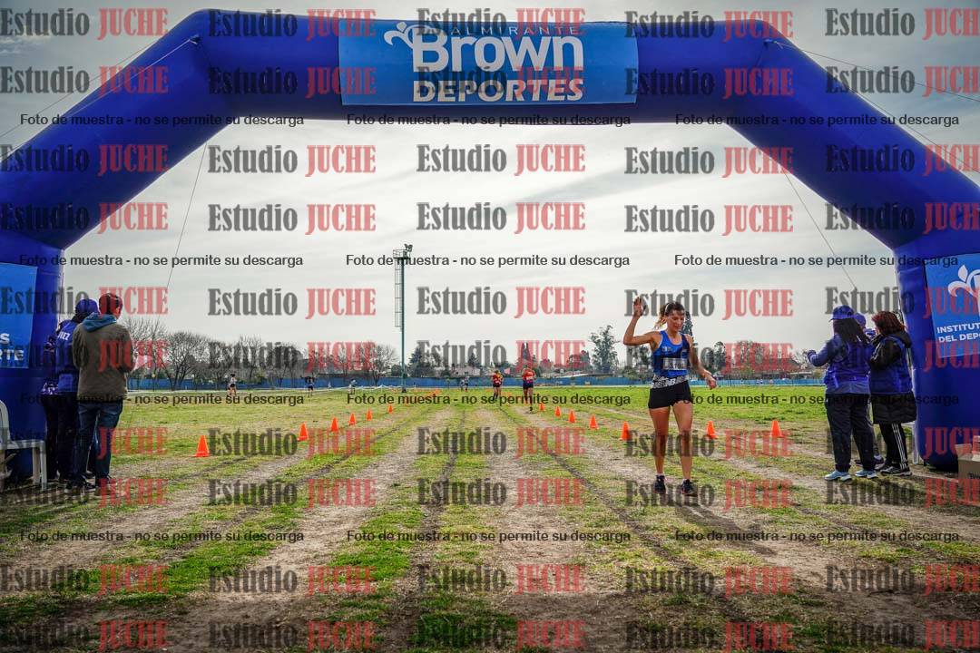 Fotos de la llegada del cross de 6000 m