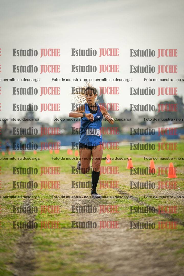 Fotos de la llegada del cross de 6000 m