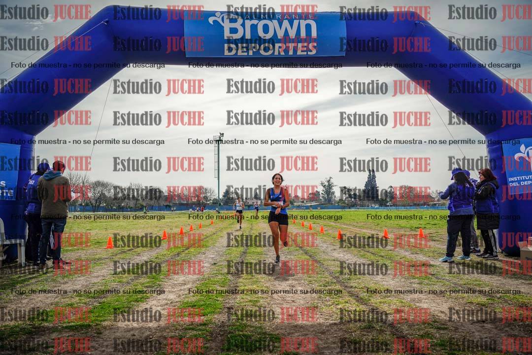 Fotos de la llegada del cross de 6000 m