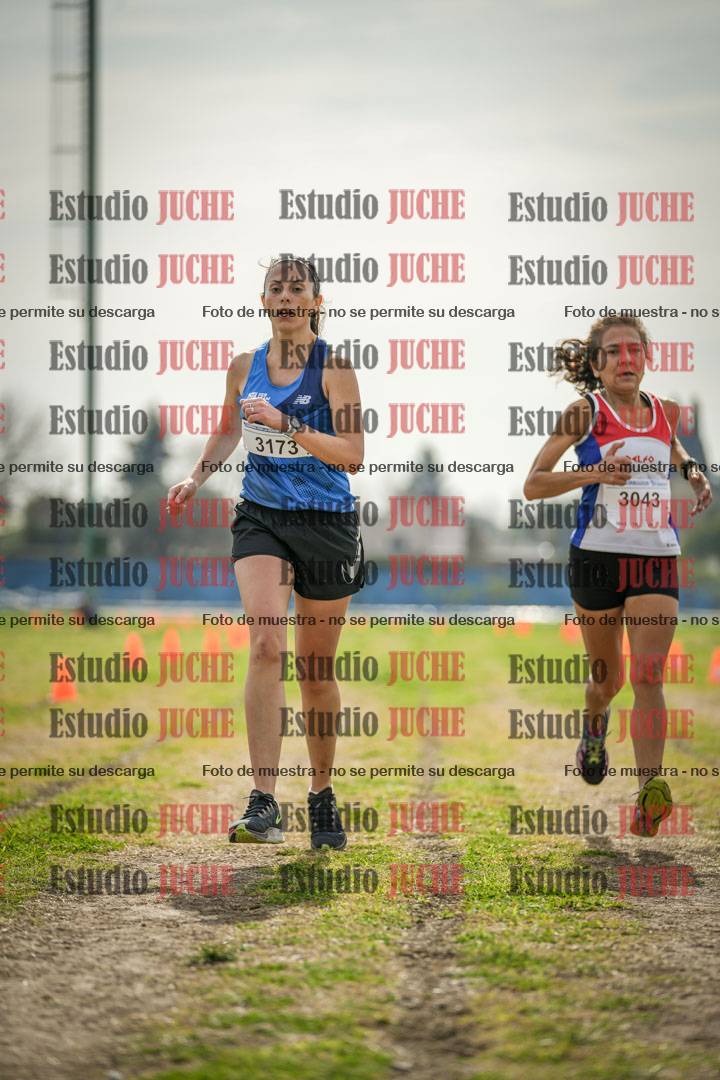 Fotos de la llegada del cross de 6000 m