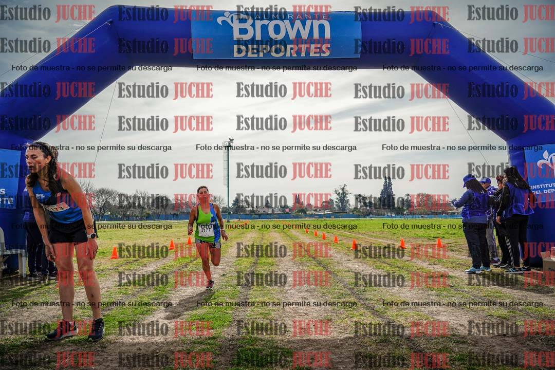 Fotos de la llegada del cross de 6000 m