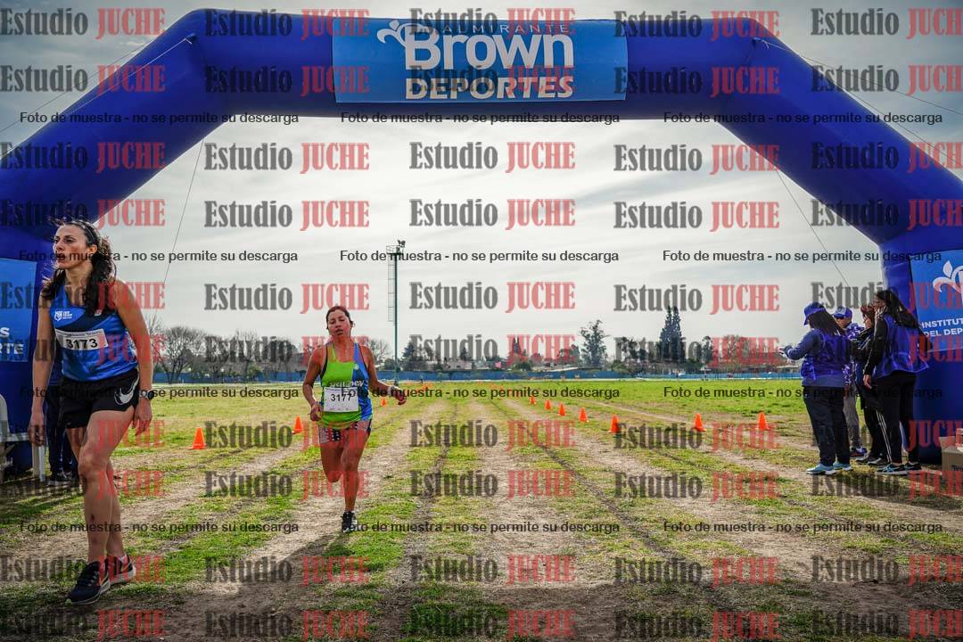 Fotos de la llegada del cross de 6000 m