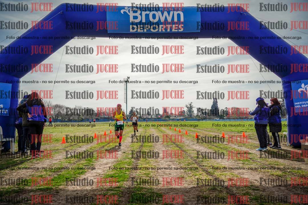 Fotos de la llegada del cross de 6000 m