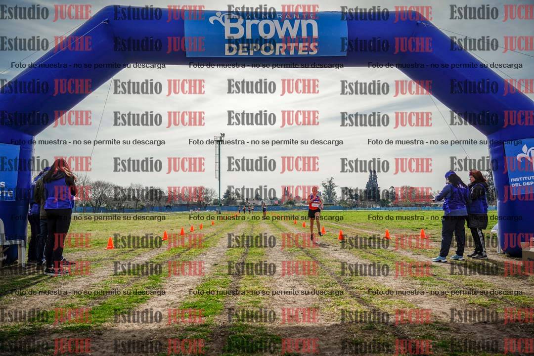 Fotos de la llegada del cross de 6000 m