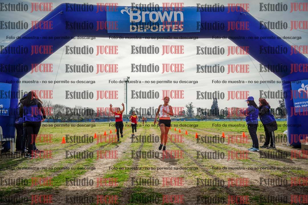 Fotos de la llegada del cross de 6000 m