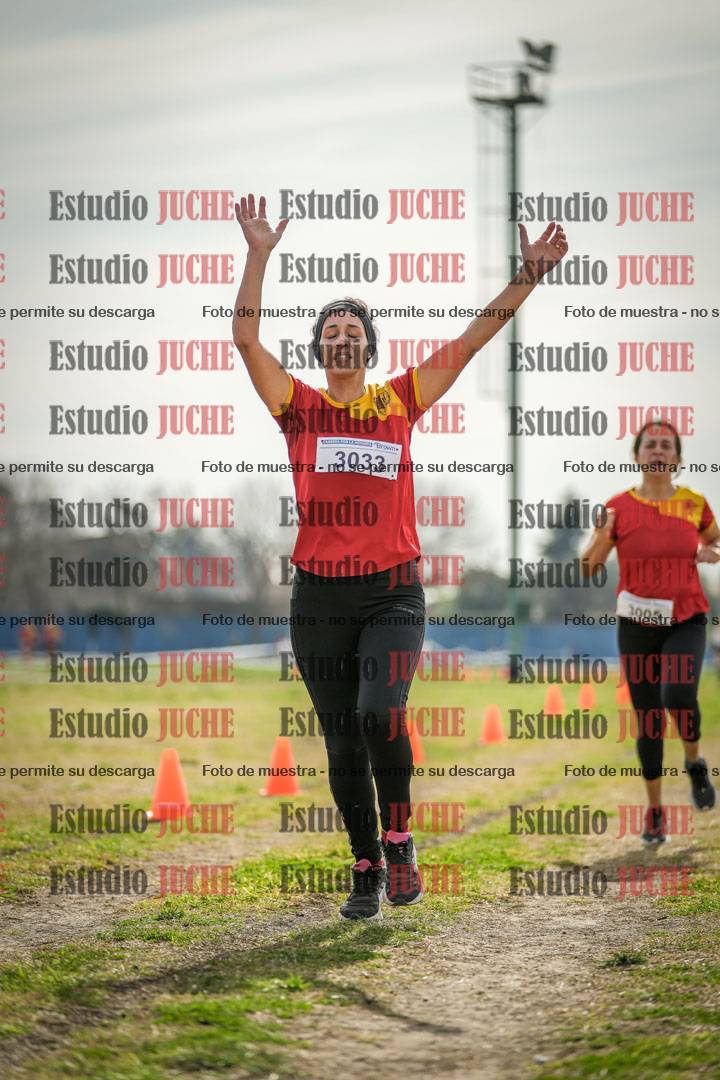 Fotos de la llegada del cross de 6000 m