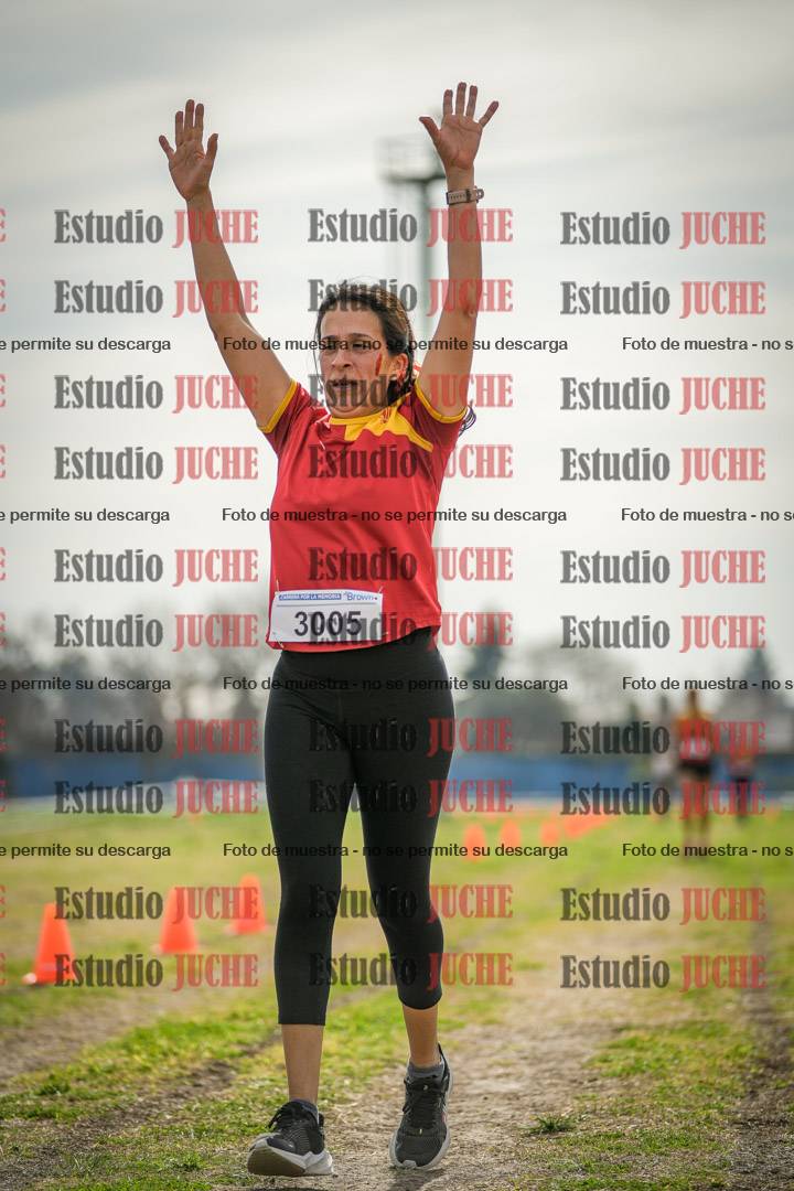 Fotos de la llegada del cross de 6000 m