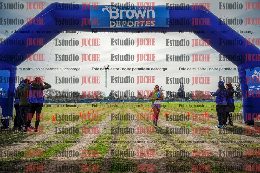 Fotos de la llegada del cross de 6000 m