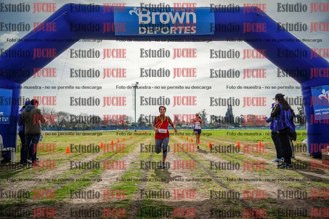 Fotos de la llegada del cross de 6000 m